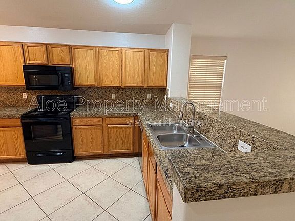 5th image of 45599 W Dirk St