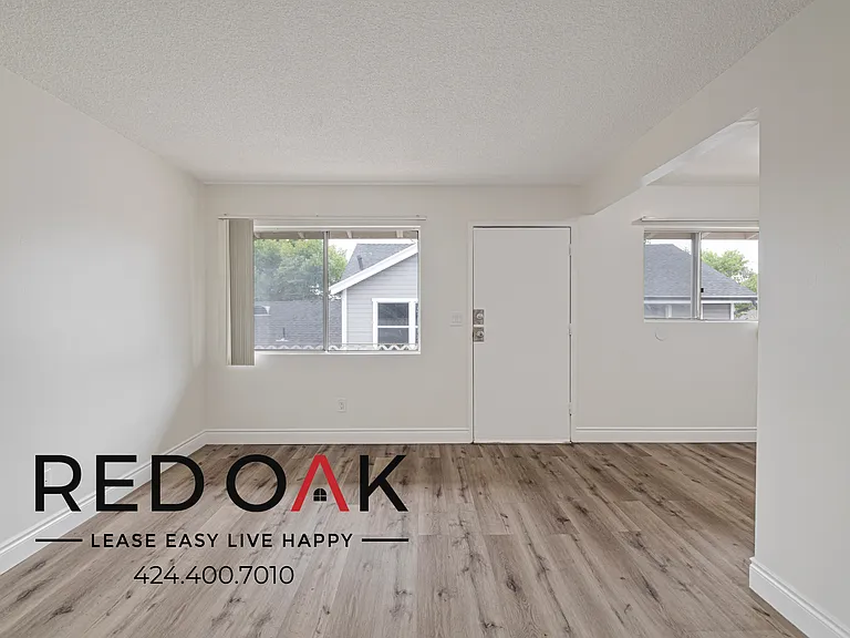 6553 Pickering Ave #F — Photo 6