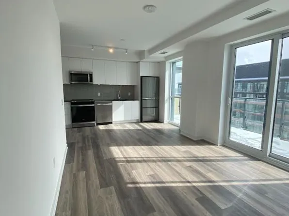 100 Eagle Rock Way, Vaughan, ON