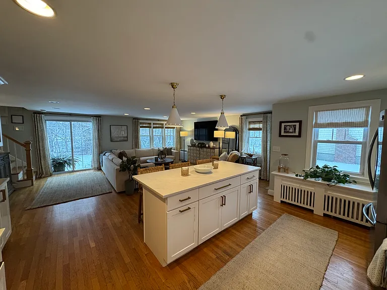 11 Rezza Rd — Photo 14