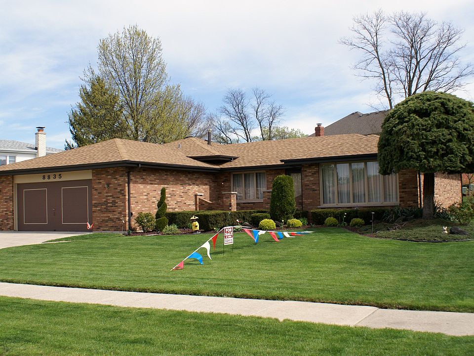 1st image of 8835 Briarwood Ln