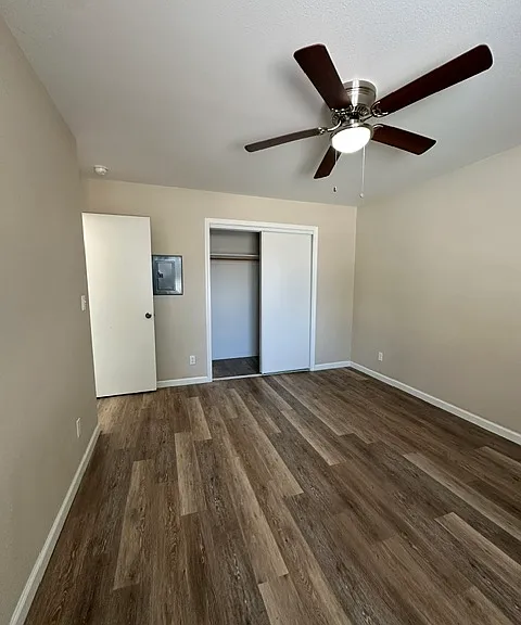 2025 E Pontiac Way #207 — Photo 13