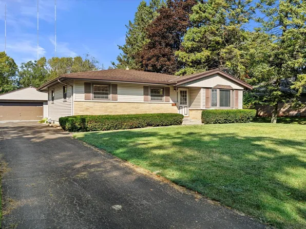 5415 South 115th STREET, Hales Corners, WI 53130
