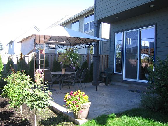 Rear Yard  Extra Large Patio