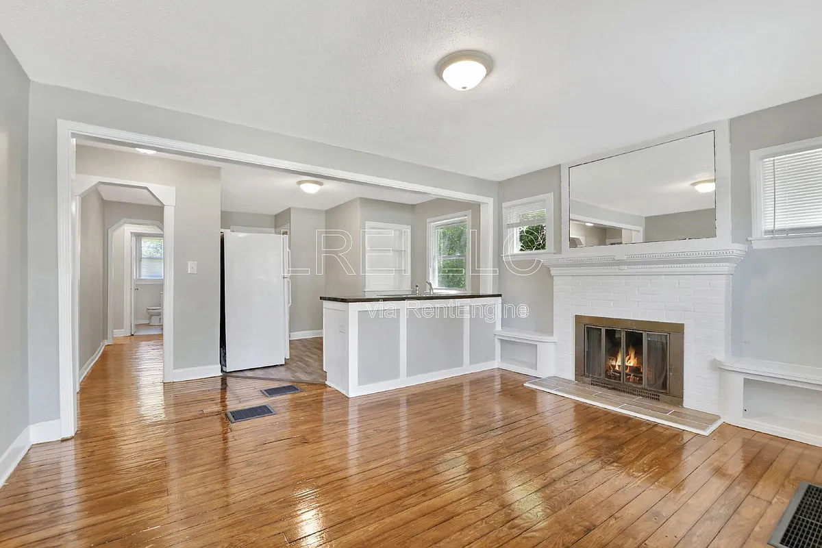 Building Photo - 1517 Shingo Ave