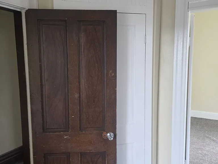 310 Maryland Ave — Photo 32