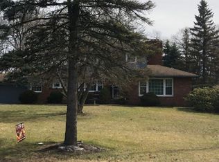 3570 Sylvan Heights Dr, Hollidaysburg, PA 16648