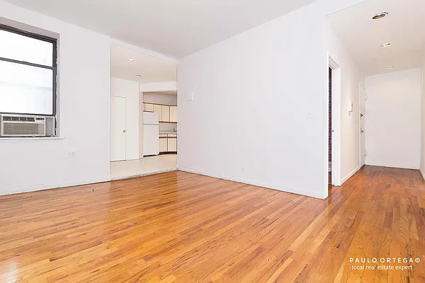 Rented by Keller Williams NYC | media 16