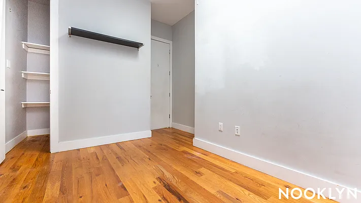 Rented by Nooklyn NYC LLC | media 9