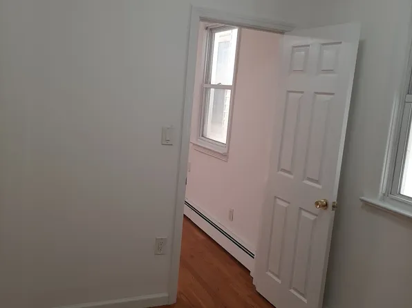 89 West 21st Street image 10 of 13