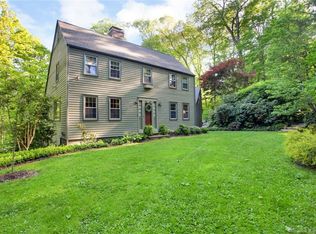 7 Silversmith Ln, Redding, CT 06896