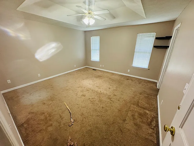720 Fields Ln — Photo 8