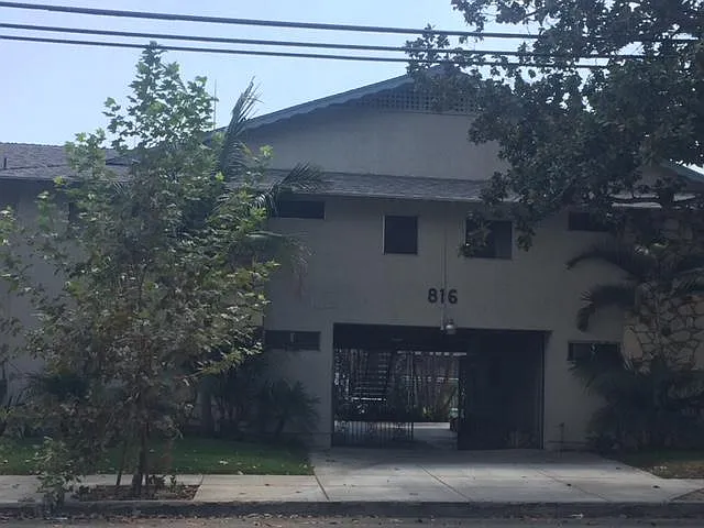 816 W Colorado Blvd #6