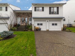 14870 NE Rose Pkwy, Portland, OR