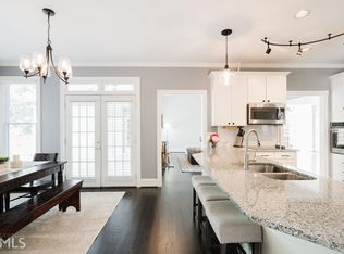 7020 Bavarian Wood Pl, Buford, GA 30518