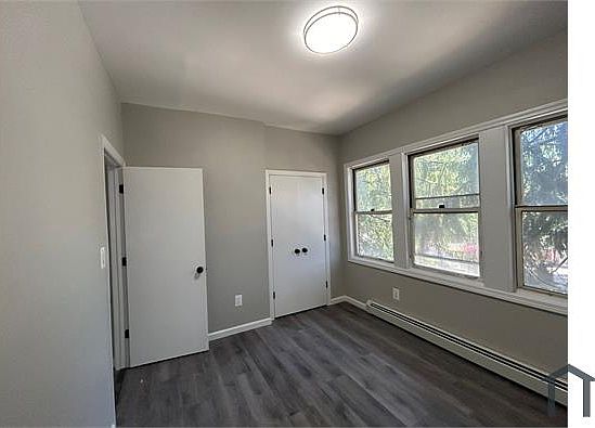 3rd image of 4131 Paulding Ave Floor 2