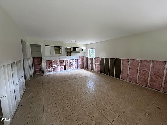 2nd image of 130 S Estes Dr APT B7