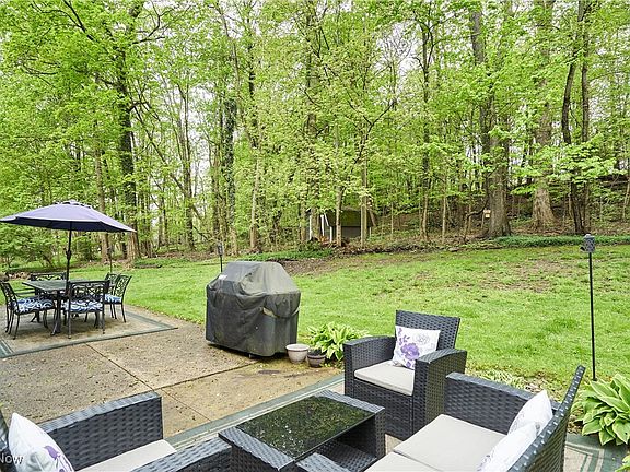 4th image of 5680 Ledgebrook Ln