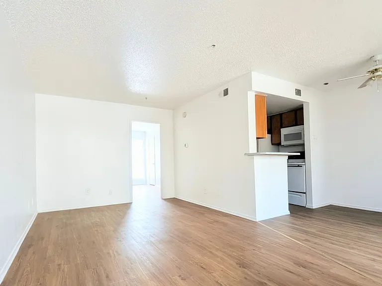 Bennett Place Apartments — Photo 19