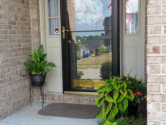 2nd image of 3135 Elora Ln