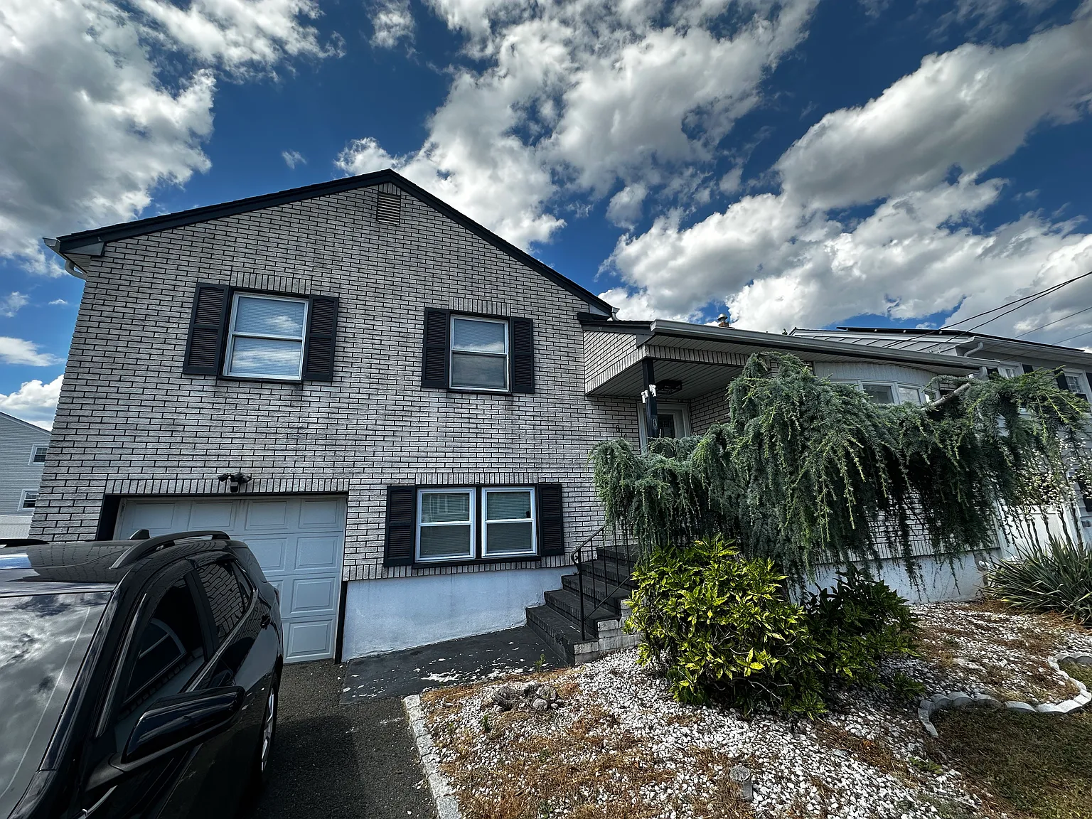 3 bed, 1300 sqft, $2,900 — Photo 1
