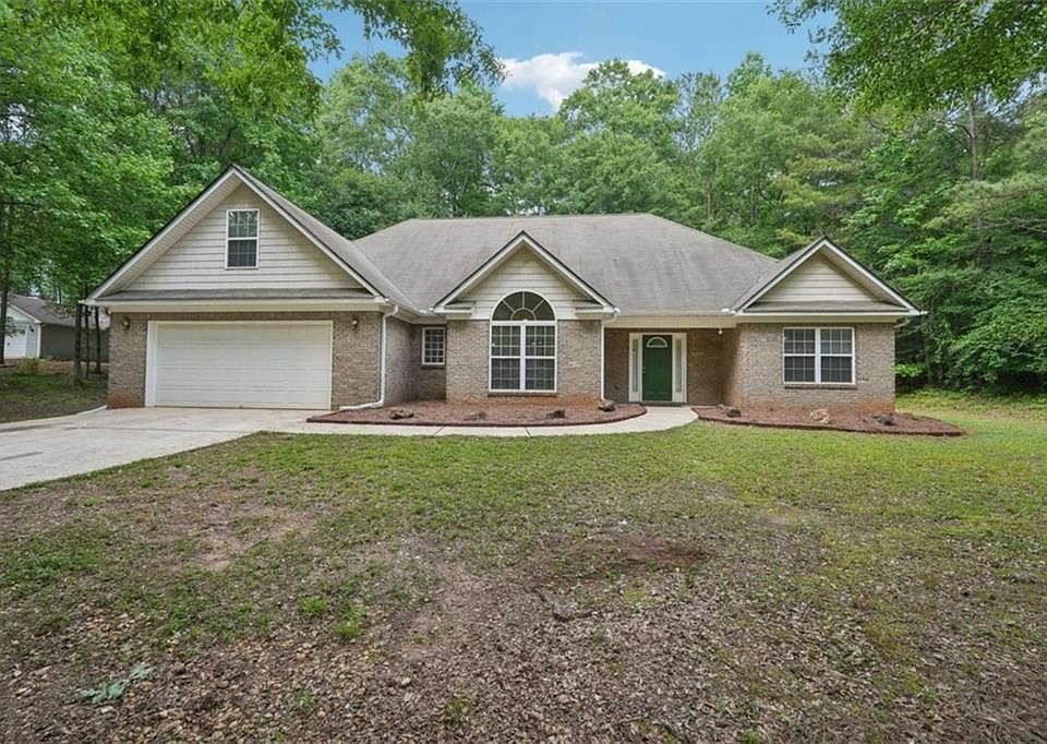 1st image of 25 Pebble Creek Dr
