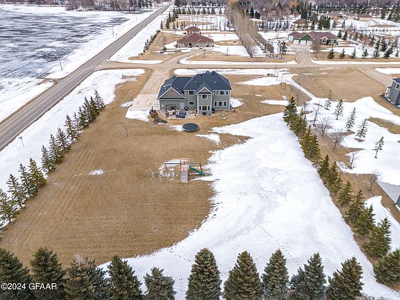 4th image of 6200 Driftwood Dr