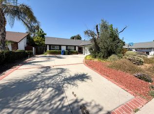 22221 Hartland St, Canoga Park, CA 91303