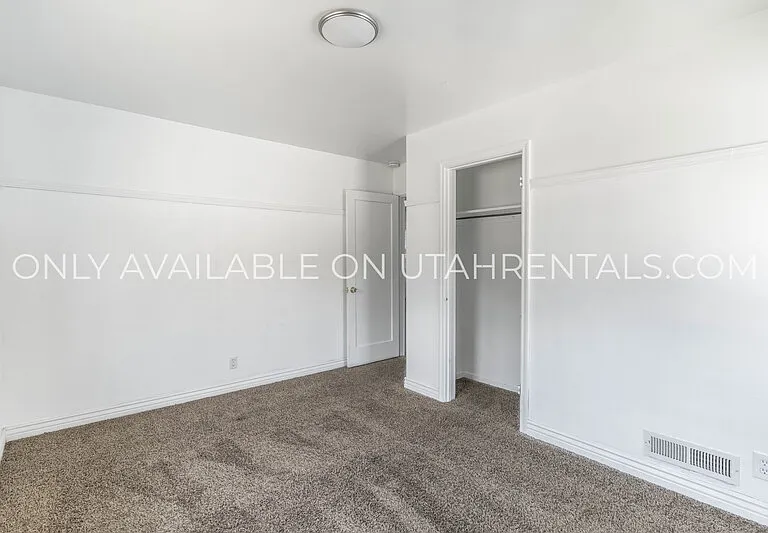 1345 N 300 W — Photo 15