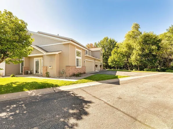 5005 Garland Ln N Unit C, Plymouth, MN 55446