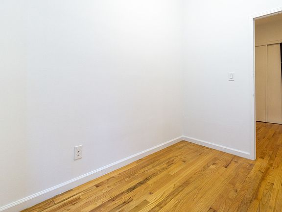 5th image of 9 Maiden Ln #4C