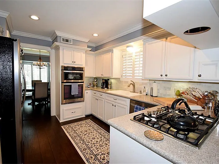 20610 Laurel Lock Dr — Photo 4