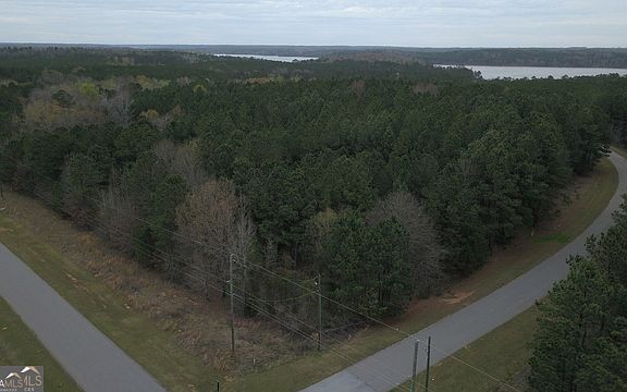 5th image of 1030 Chennault Dr