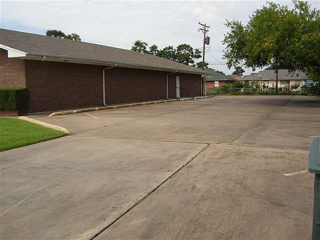 2nd image of 4909 Garfield Ave