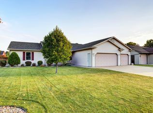 1638 W Rachel Ln, Appleton, WI 54913
