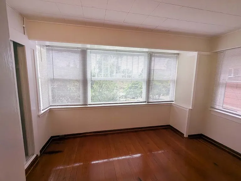 1421 Kellam Ave — Photo 10