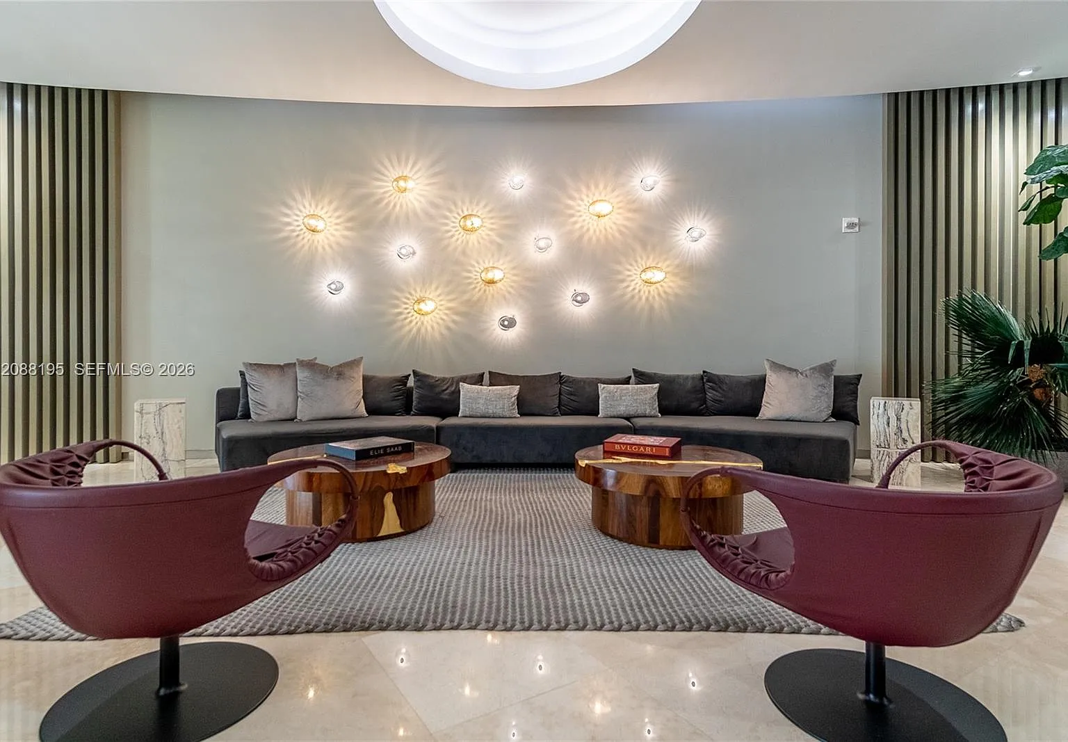 Harbour House Condo — Photo 3