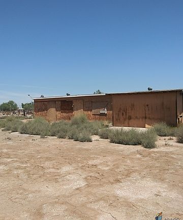 5th image of 338 W Pico Ave