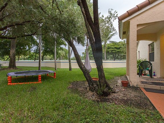 2nd image of 21228 Harbor Way APT 251-25