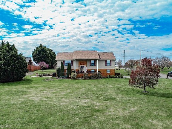4th image of 170 Florence Cir