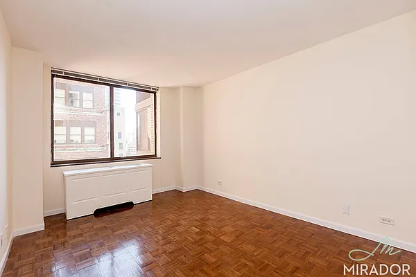 Rented by Mirador Real Estate | media 4