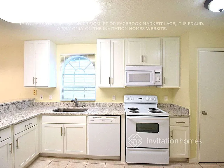 1603 Chatham Cir — Photo 7