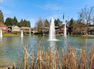17021 SW Versailles Ln, King City, OR 97224