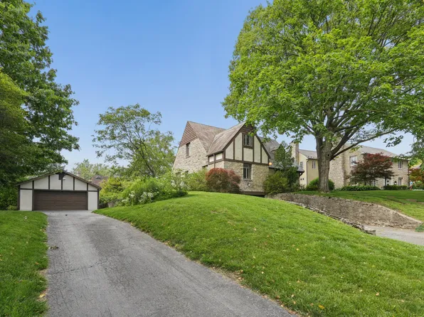 2050 Upper Chelsea Rd, Columbus, OH 43221