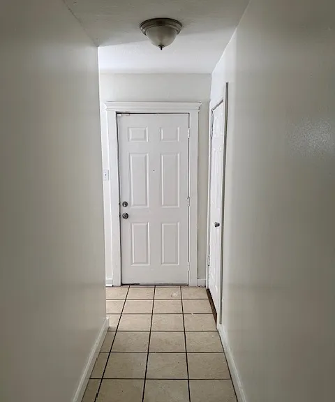 E Northside Dr — Photo 10