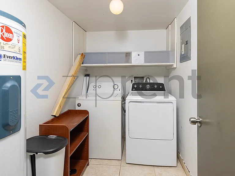 5755 Peregrine Ave — Photo 15