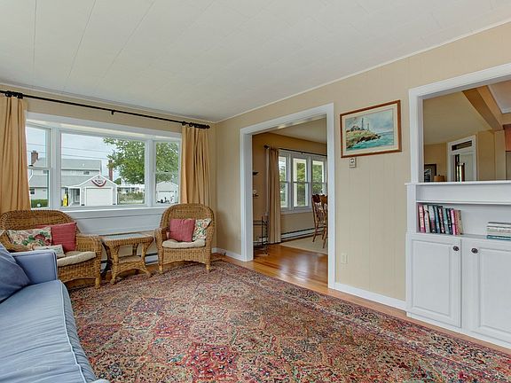 4th image of 16 Rebadam Ln