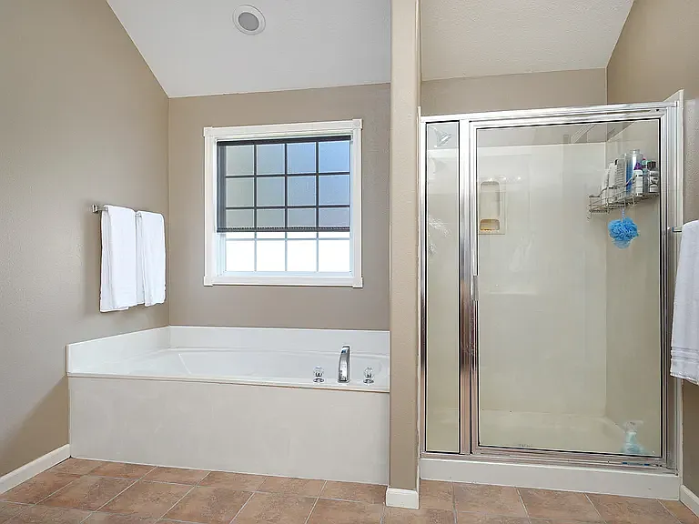 835 E Country Ridge St — Photo 26