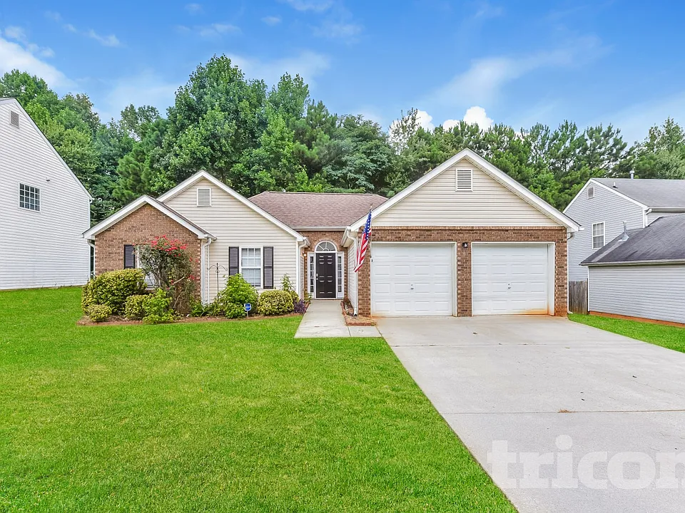 333 Summit Ln