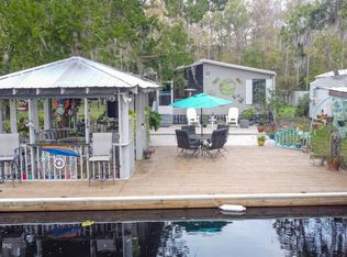 178 Waterway Ave, Satsuma, FL 32189